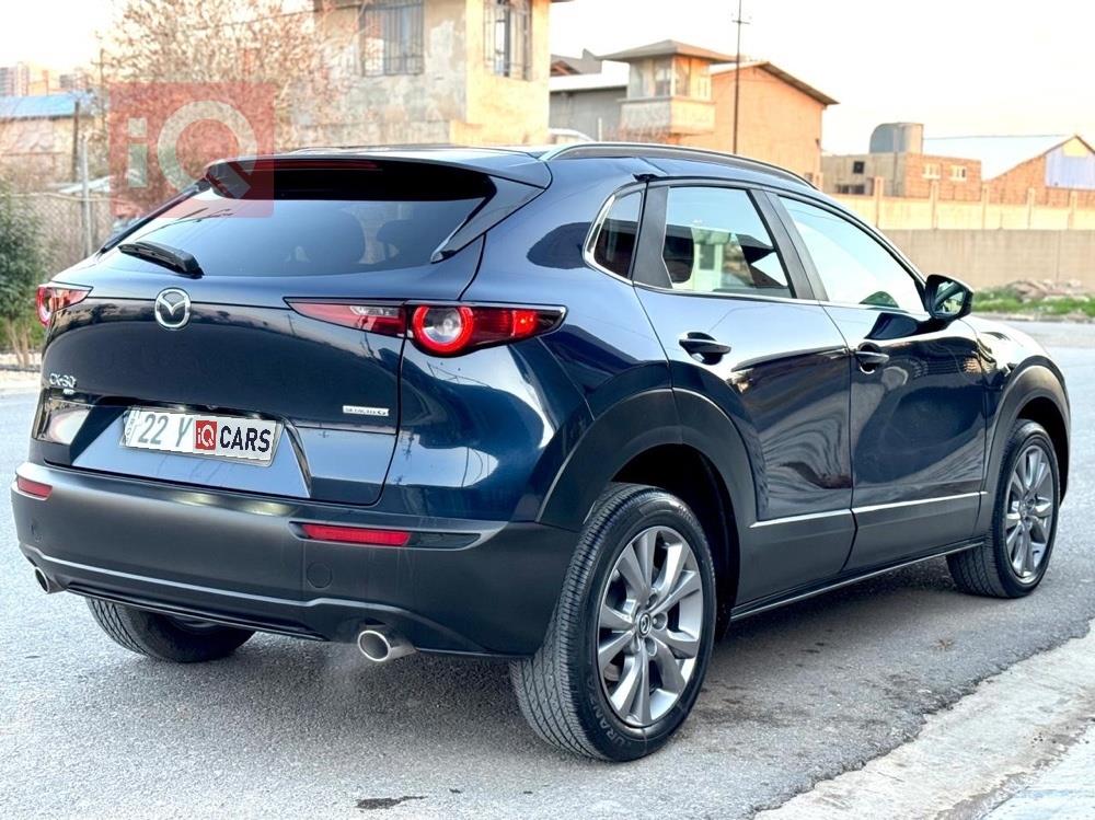 مازدا CX-30